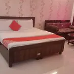 Hotel The Diamond Ring 45B